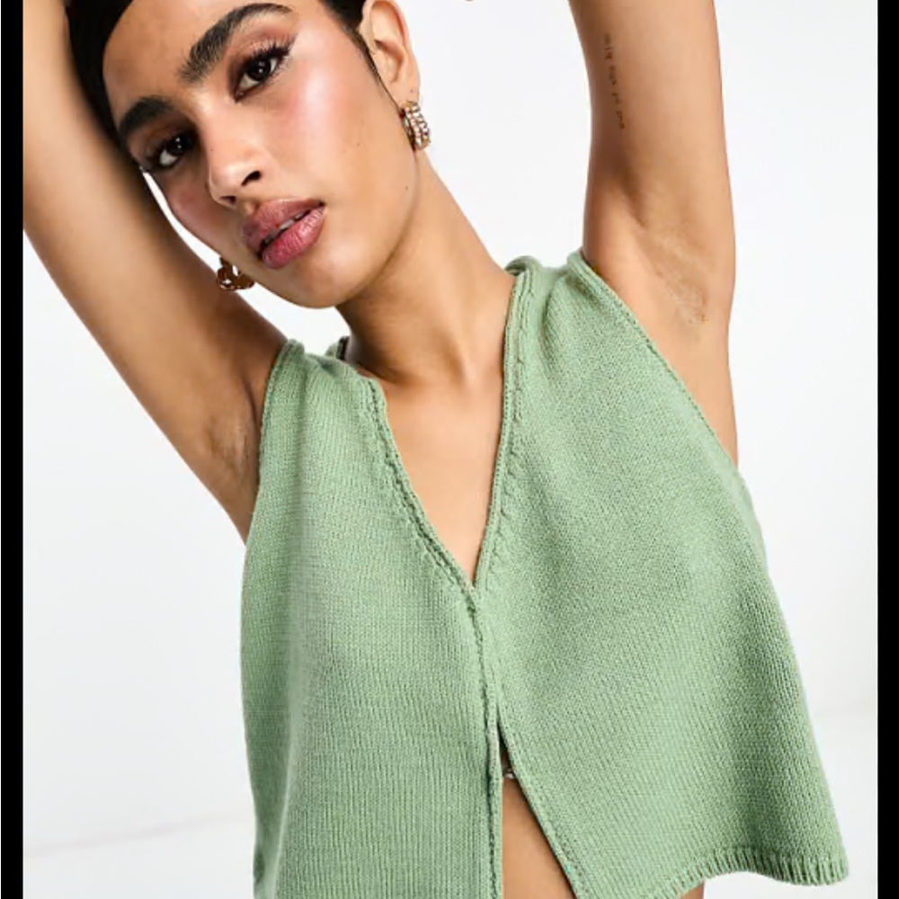 ASOS Green Knit Crop Split top Large